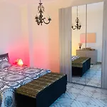 Residenza Donna Maria 度假居 *